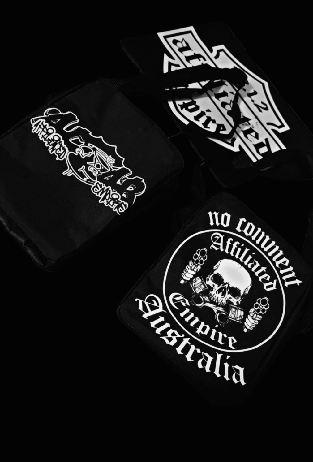 No Comment / FYL - cross body shoulder bags.